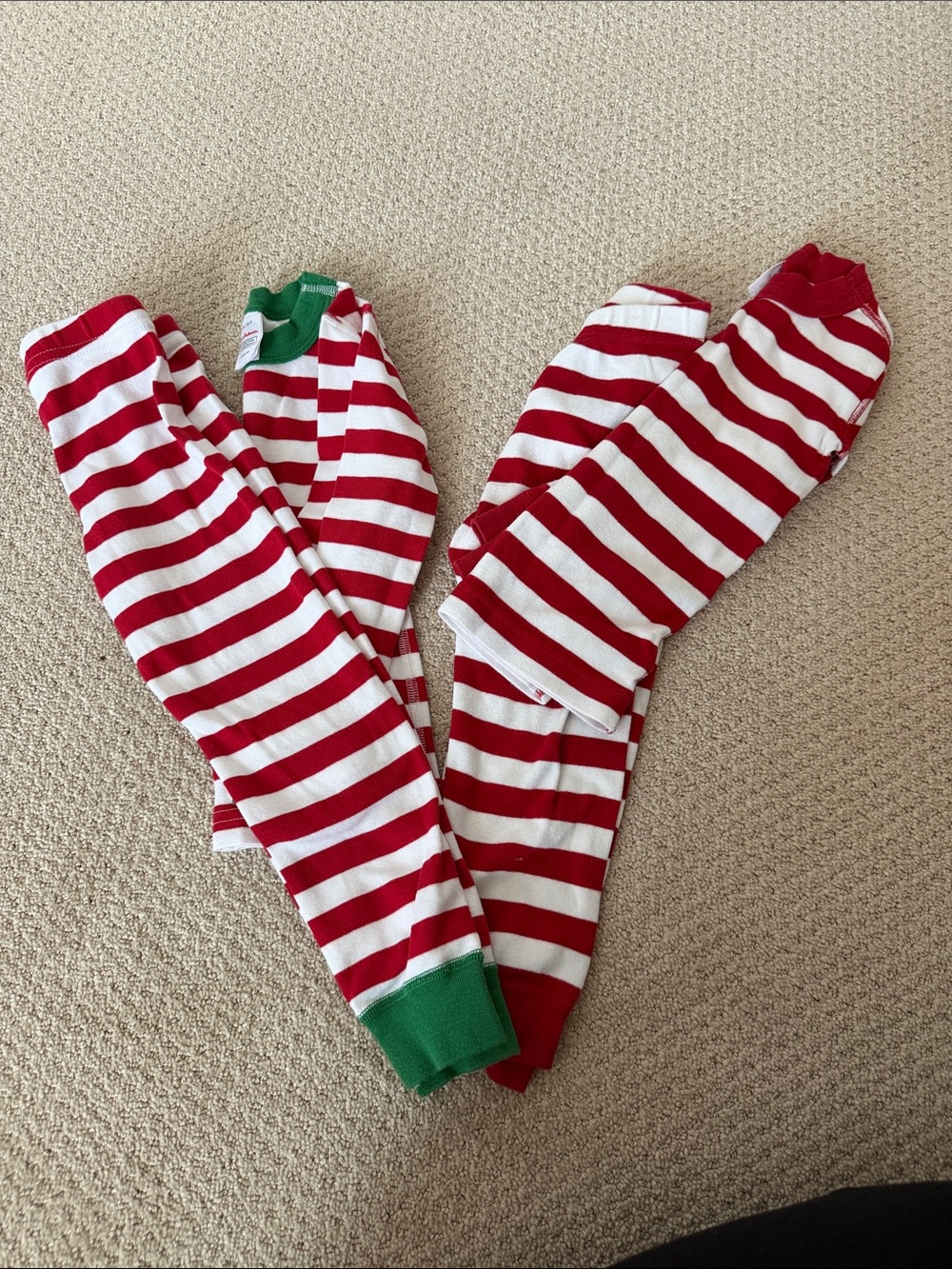 Hanna Andersson Red and White Striped Kids Pajama Sets with Green Accents